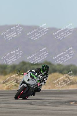 media/Oct-13-2025-Moto Forza (Mon) [[a66d839500]]/4-C Group/Session 3 (Turn 16)/